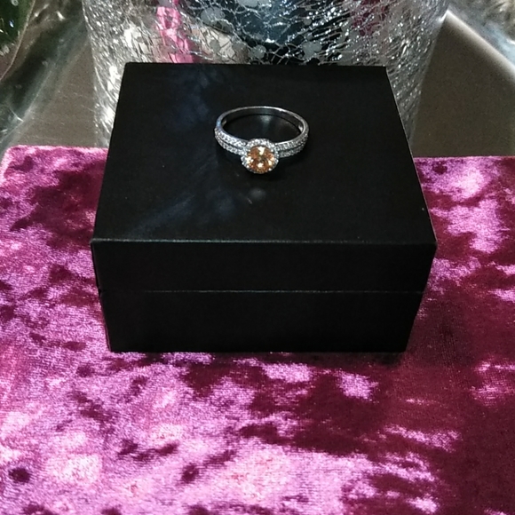 💐NEW CHIC STERLING SILVER CHAMPAGNE CZ RING - Picture 4 of 7